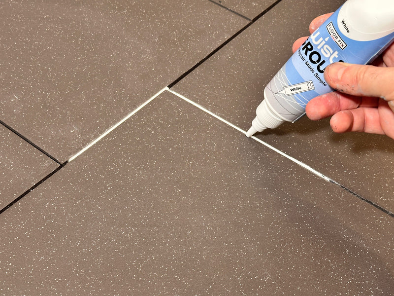 Load image into Gallery viewer,  Innovative twist applicator for precise and mess-free tile repair 
